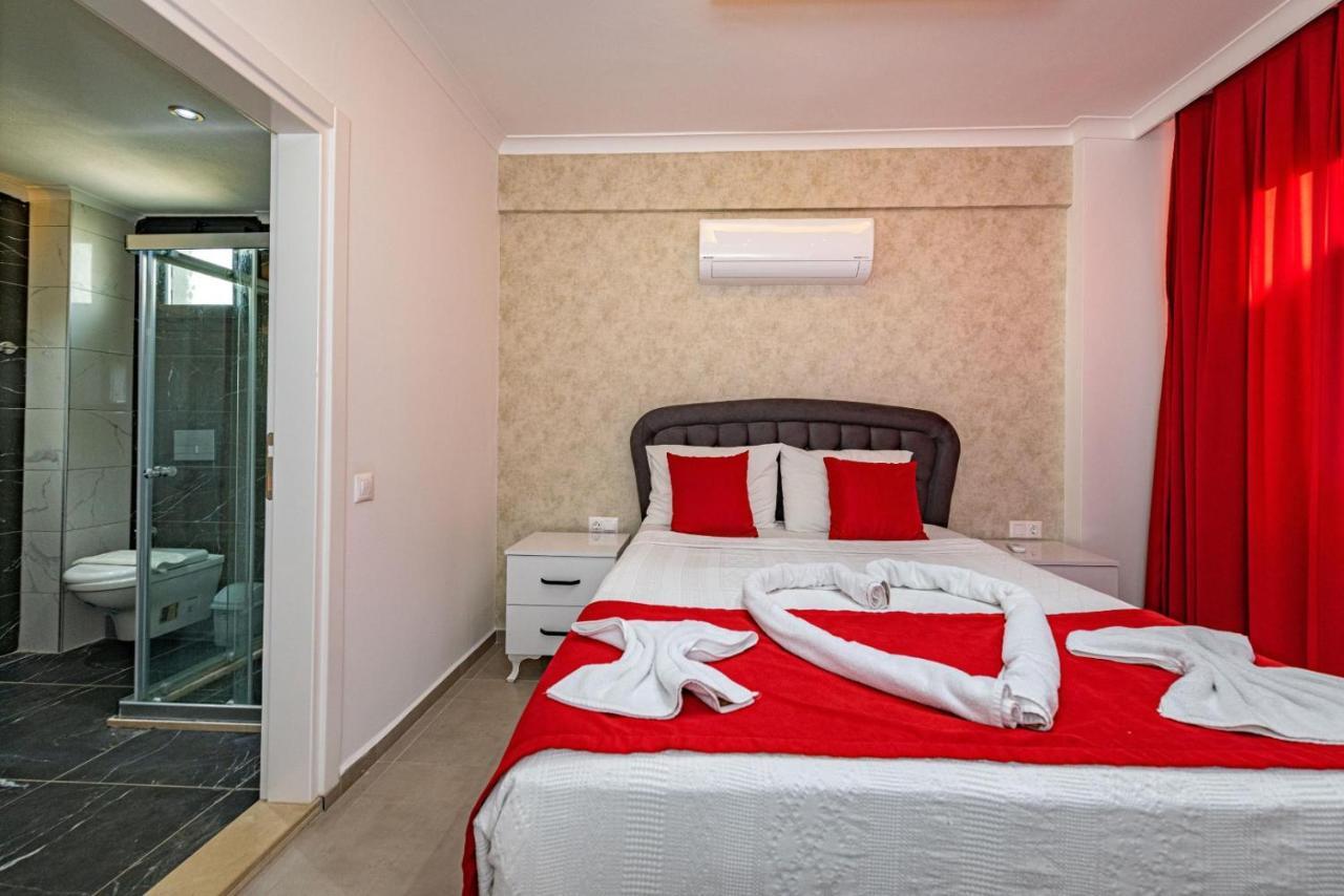 4 Bedroom Holiday Villa In Hisaroenue Oeluedeniz- Gold Rose Φετιγιέ Εξωτερικό φωτογραφία