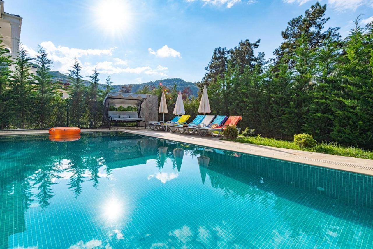4 Bedroom Holiday Villa In Hisaroenue Oeluedeniz- Gold Rose Φετιγιέ Εξωτερικό φωτογραφία