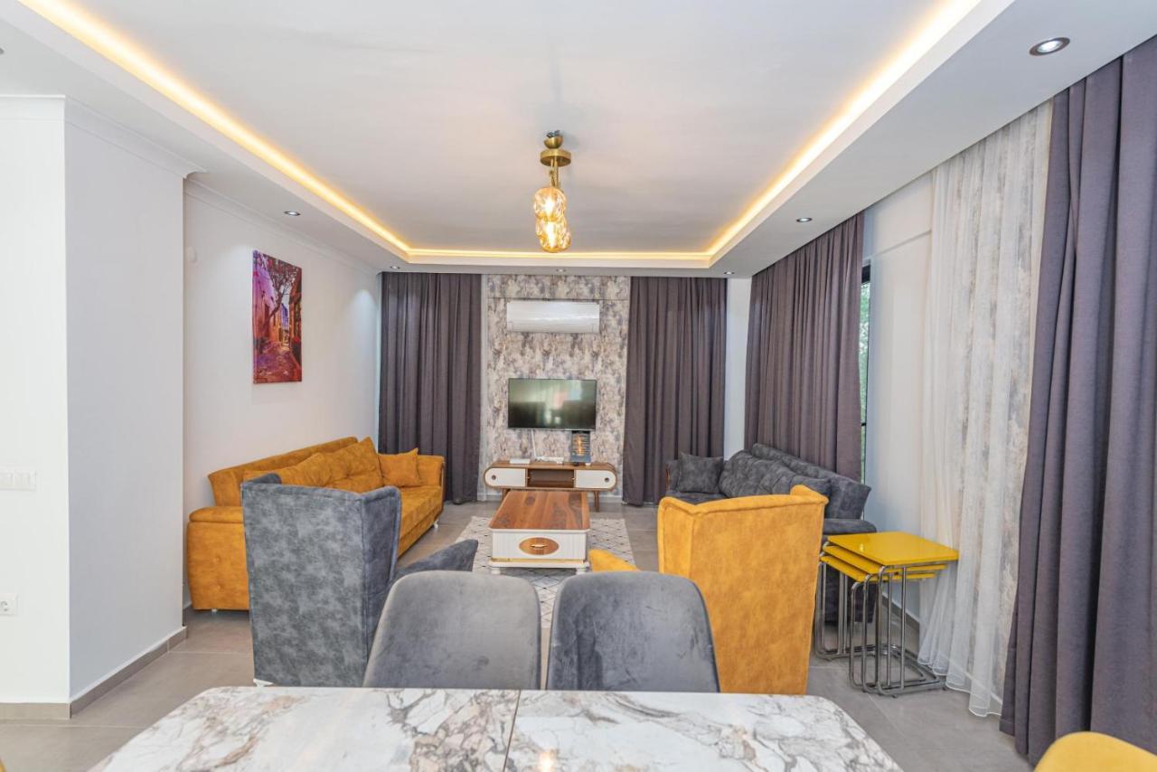 4 Bedroom Holiday Villa In Hisaroenue Oeluedeniz- Gold Rose Φετιγιέ Εξωτερικό φωτογραφία