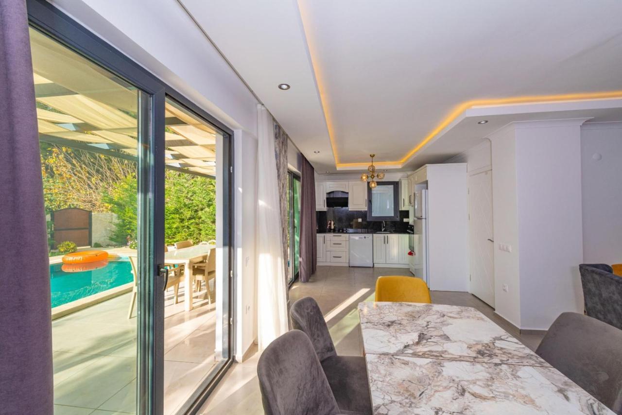 4 Bedroom Holiday Villa In Hisaroenue Oeluedeniz- Gold Rose Φετιγιέ Εξωτερικό φωτογραφία