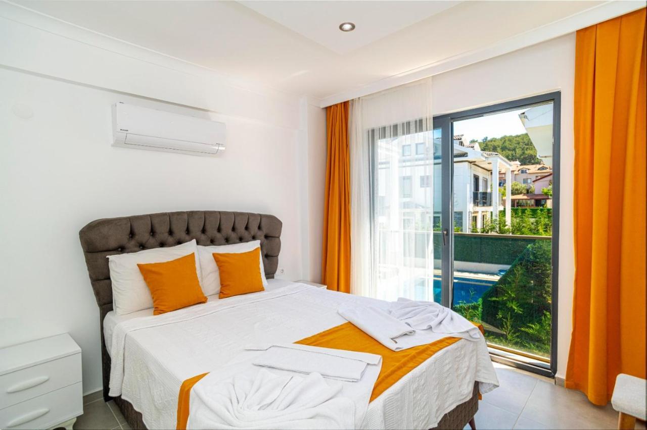 4 Bedroom Holiday Villa In Hisaroenue Oeluedeniz- Gold Rose Φετιγιέ Εξωτερικό φωτογραφία